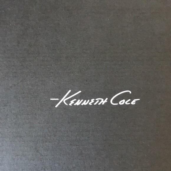 Kenneth Cole size 8 black strappy high heels. - Picture 10 of 10